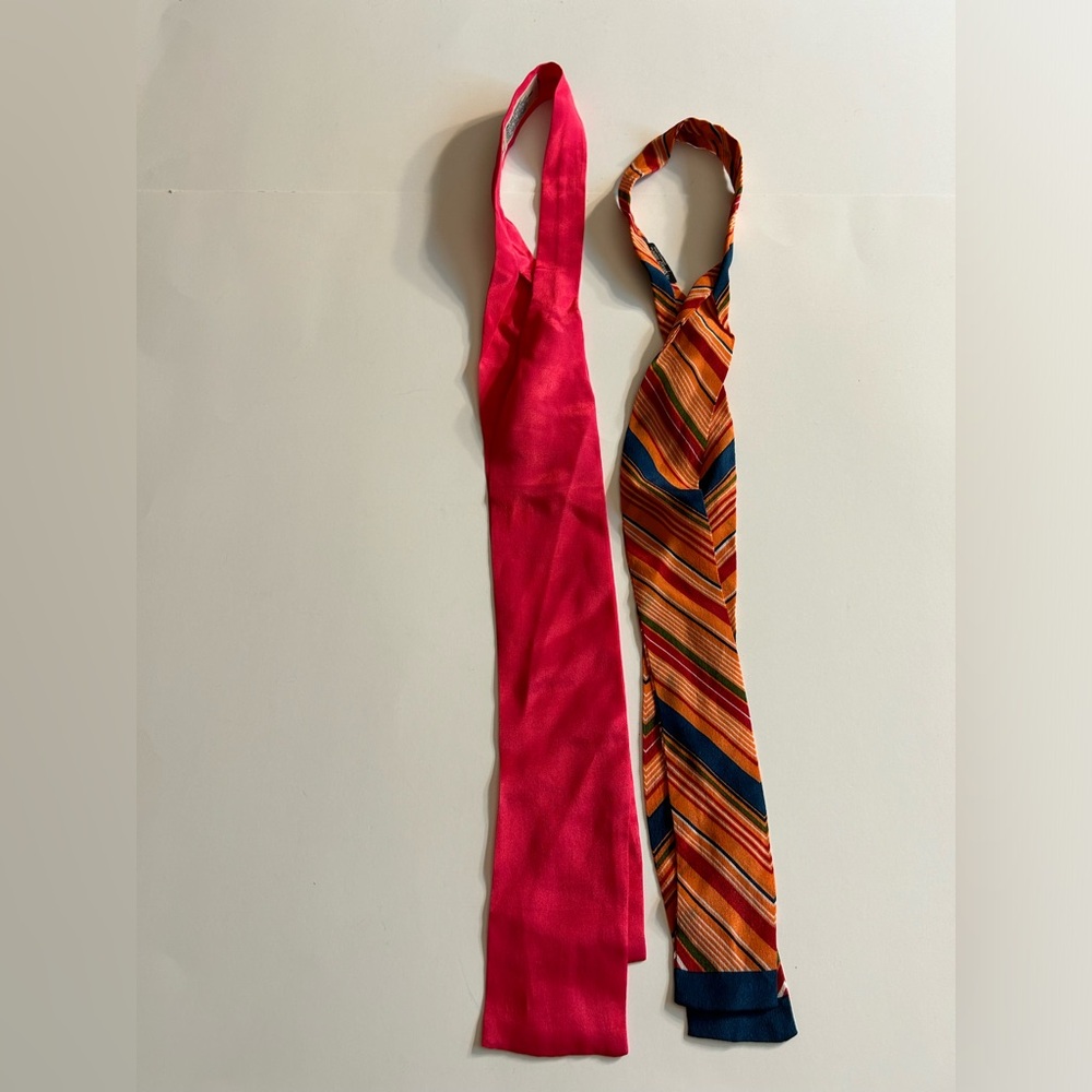 LOT OF (2) SILK THIN NECKTIE SCARVES PINK SACHA BASHA MULTI STRIPED VINTAGE